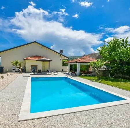 Tea In Imotski, Private Pool Villa