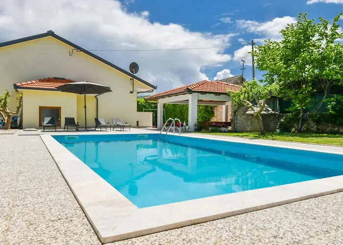 Villa Tea In Imotski, Private Pool